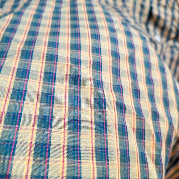 Duluth Trading Shirt Wrinkle Fighter Button Down Mens 2XL Tan Plaid Work Ourdoor - Picture 5 of 9